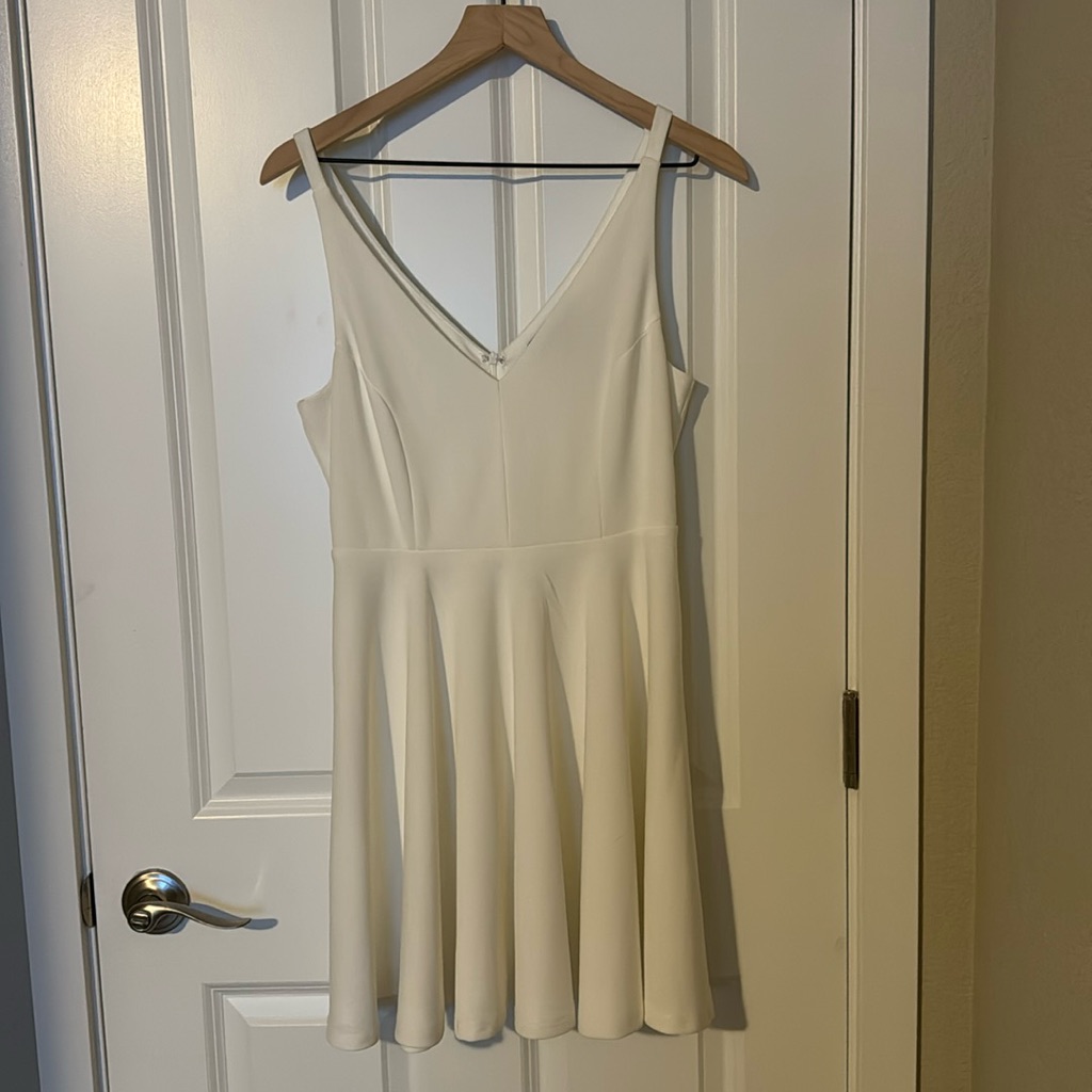Lulus - White V Neck Flare Dress - Size Medium - Never Worn